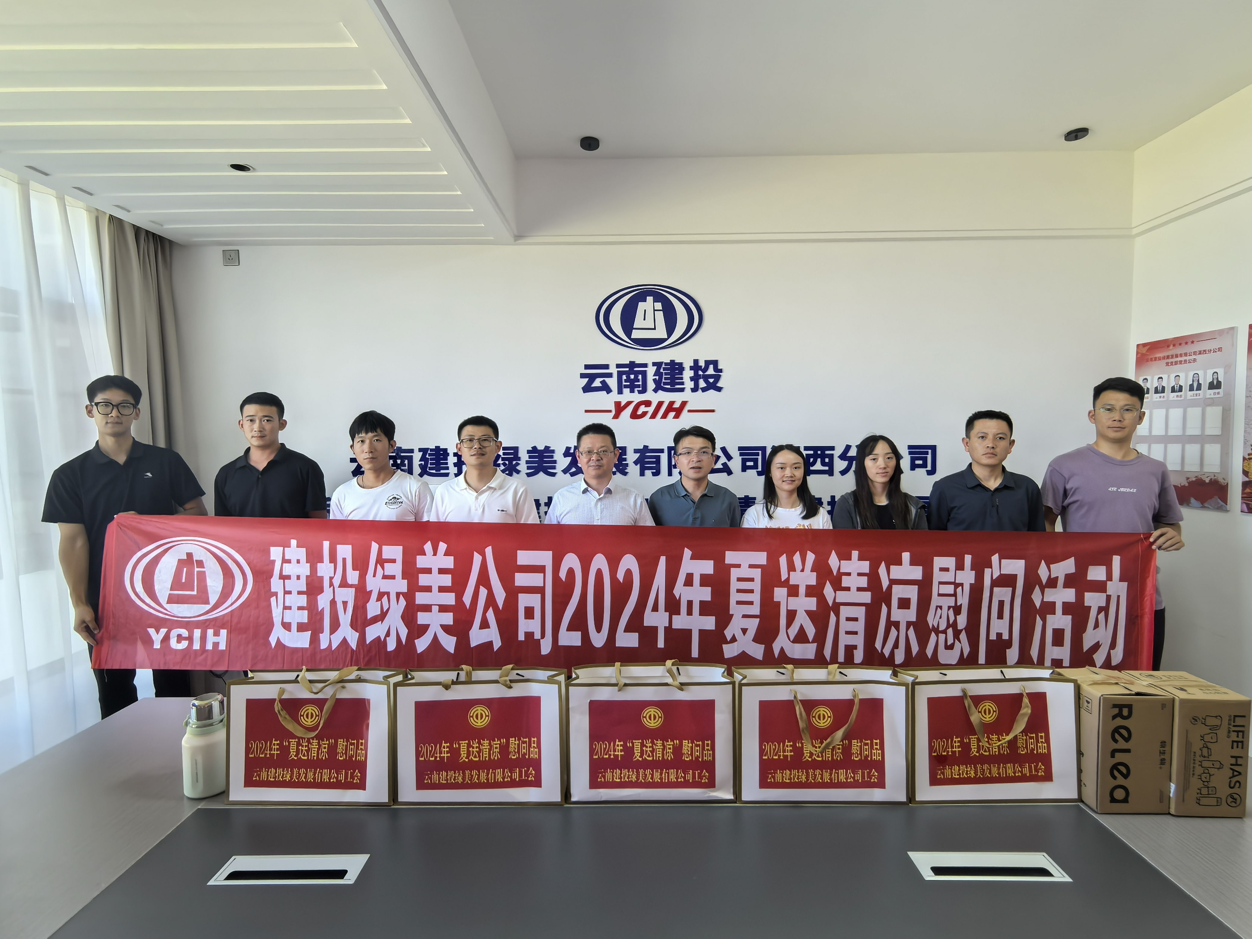 1726843692620917.jpg 1726843692620917.jpg